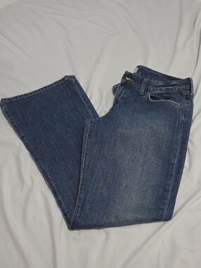 Abercrombie & Fitch Women's Mid Wash Straight-Leg Jeans 8 LONG